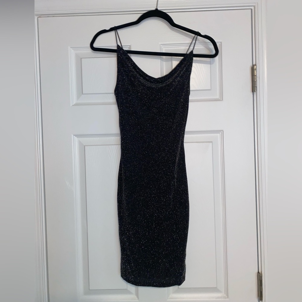 WORN ONCE! Divided H&M Silver and Black Sparkle Dress - Women's Size 2